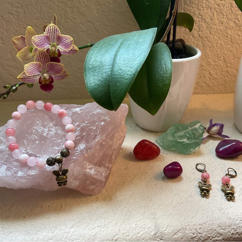 Genuine Pink Jade & Brass Love Bunny Beaded Bracelet with Matching Earrings